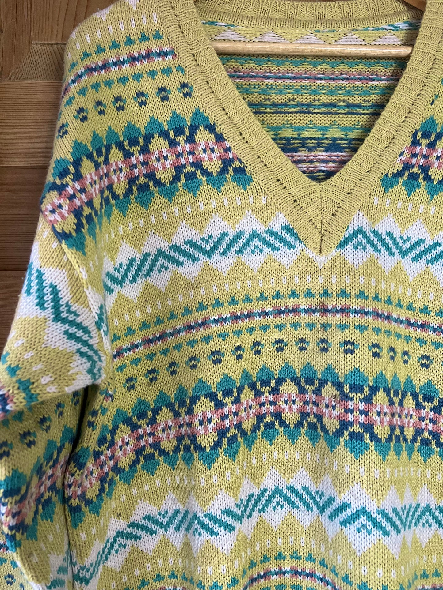 Colorful V-Neck Jumper