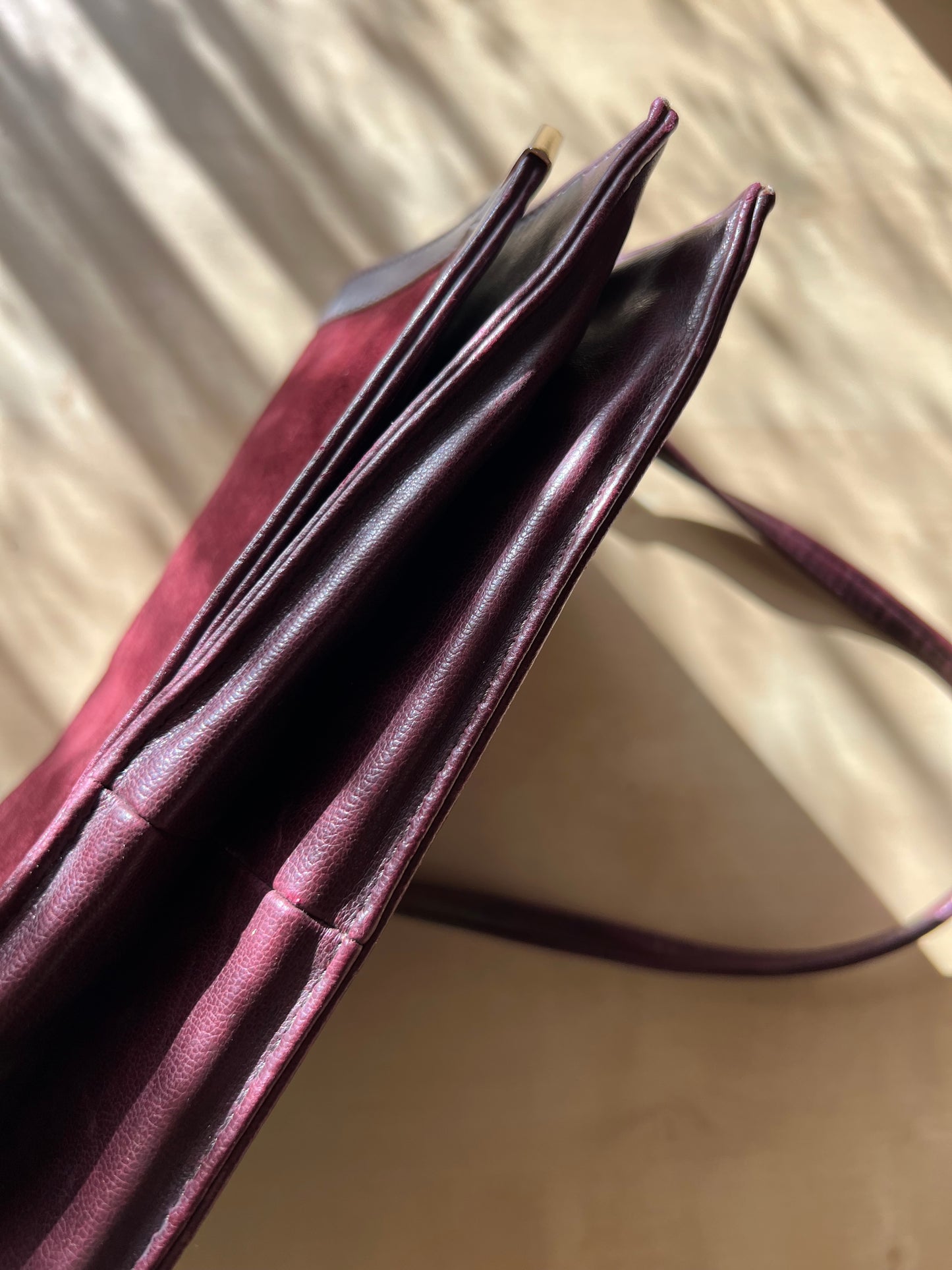 Vtg Burgundy Leather Bag