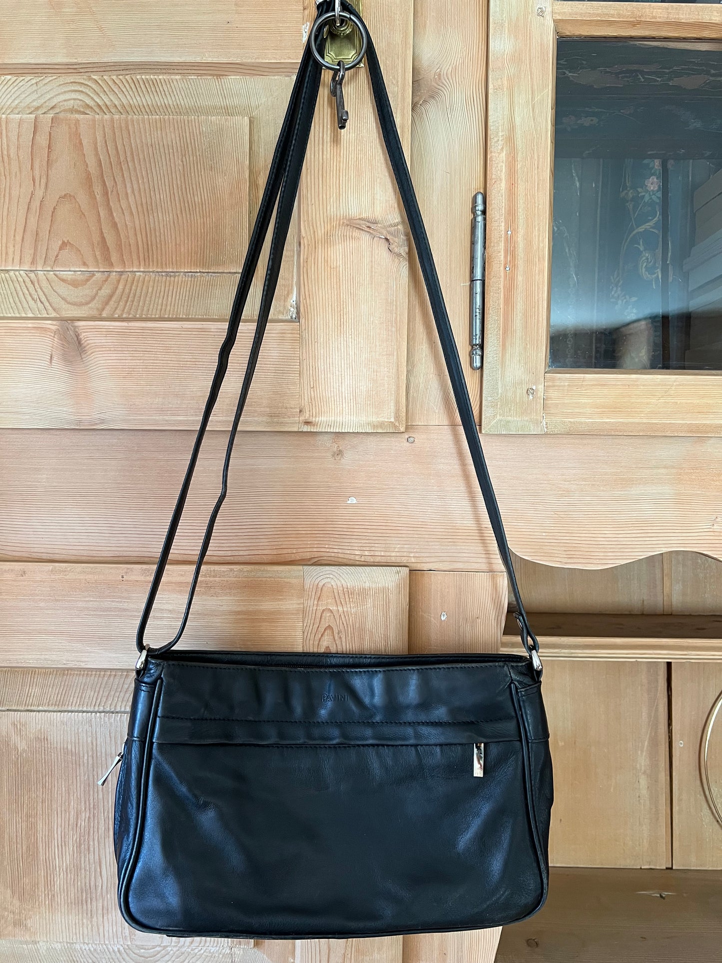 Vtg Pavini Leather Bag