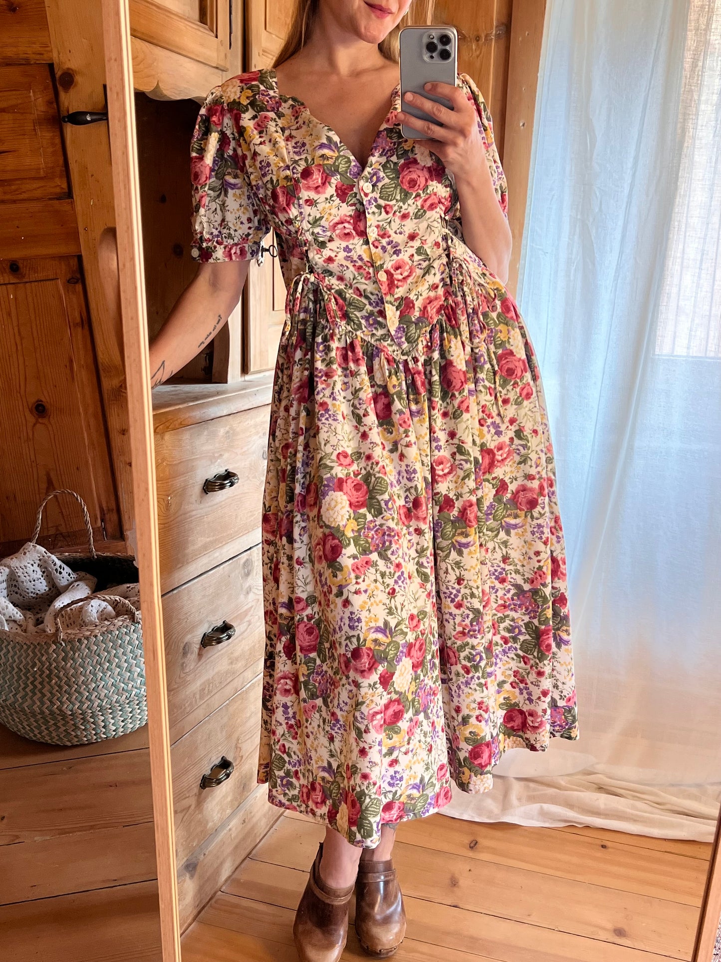 Vtg Floral Dress