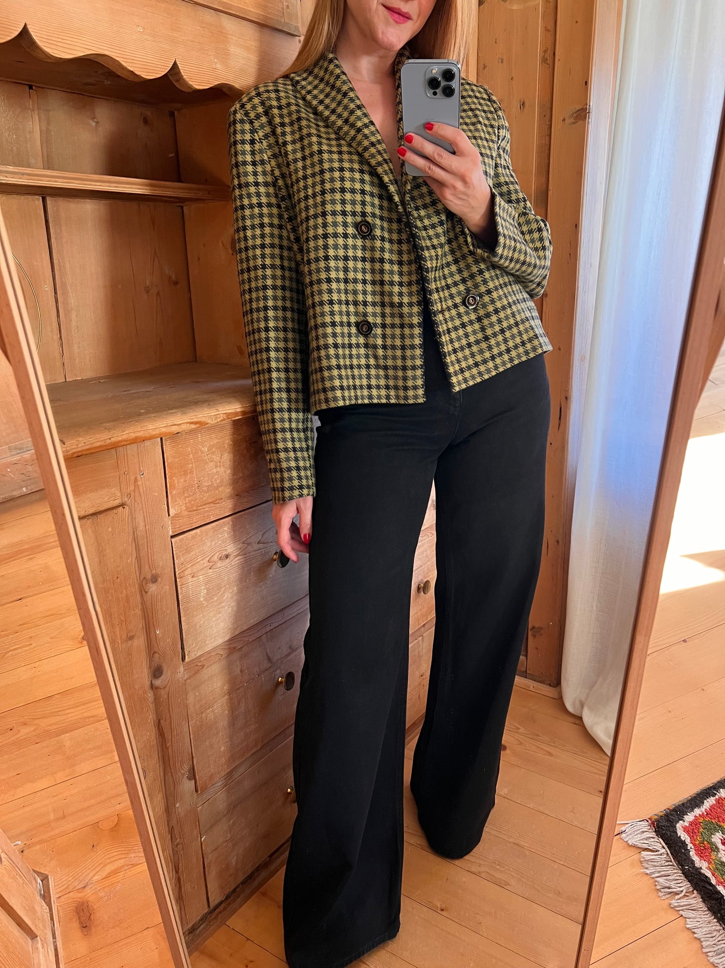 Genny Crop Wool Blazer