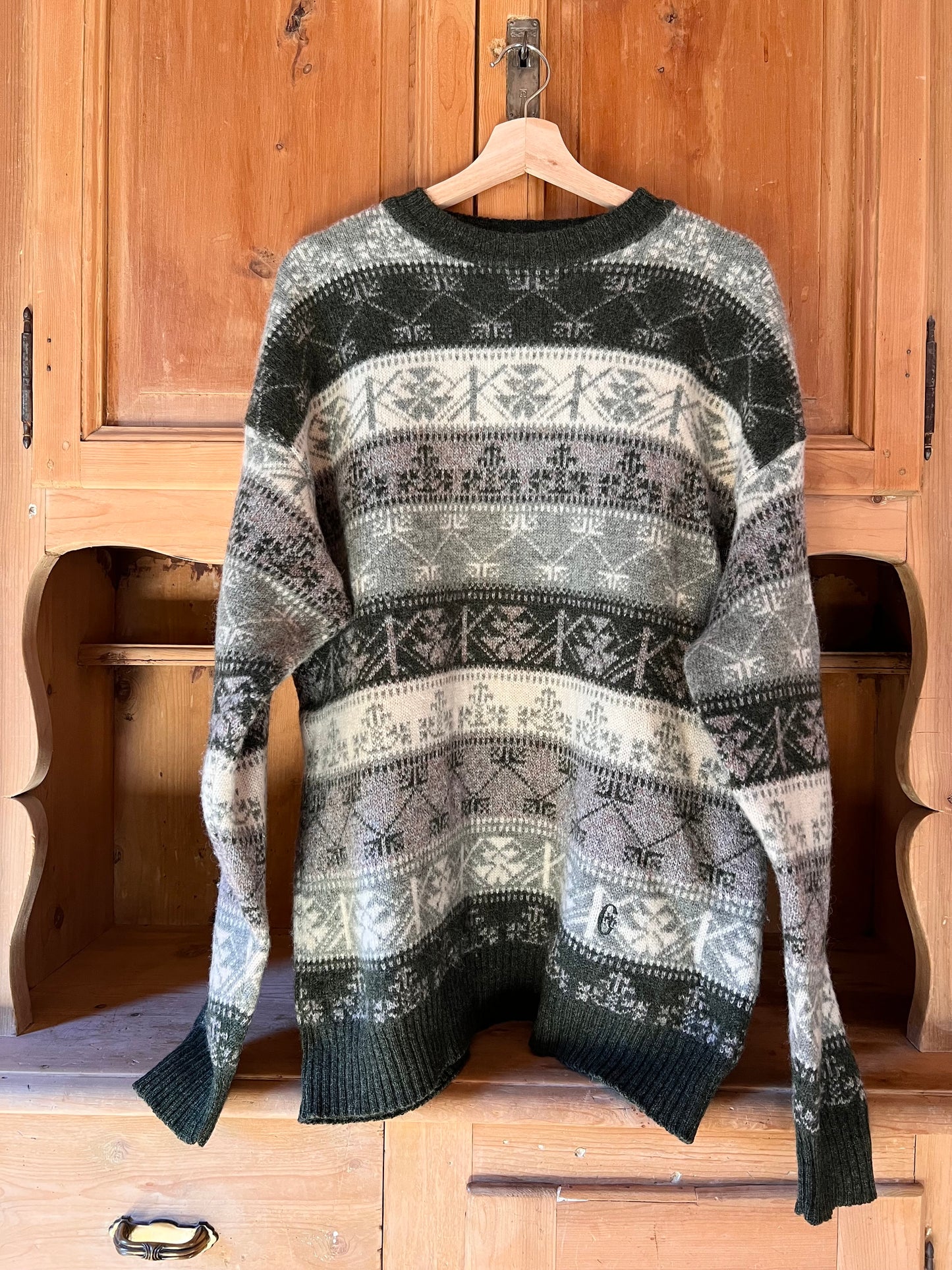 Vtg Pure Wool Jumper