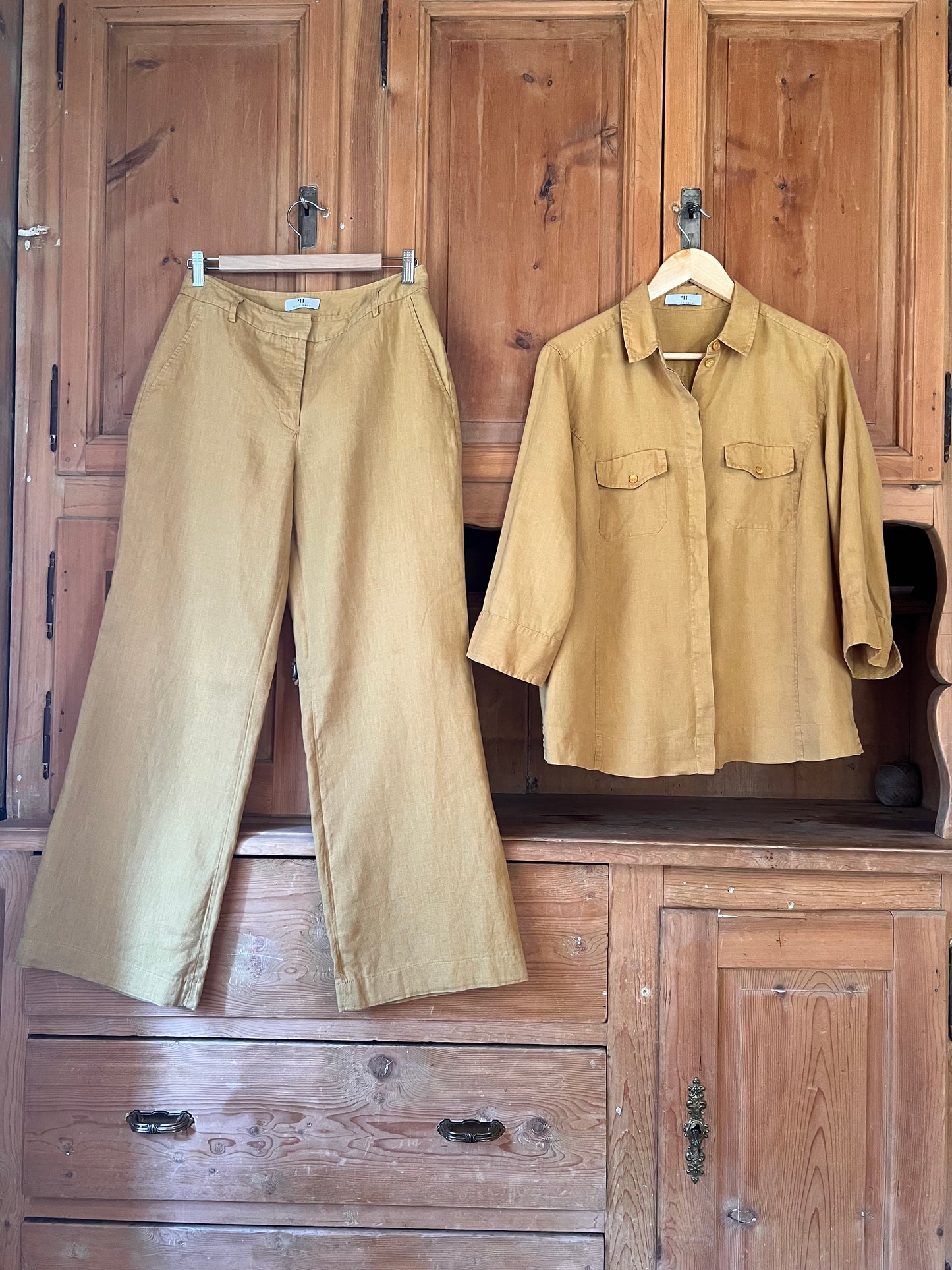 Linen Peter Hahn Set