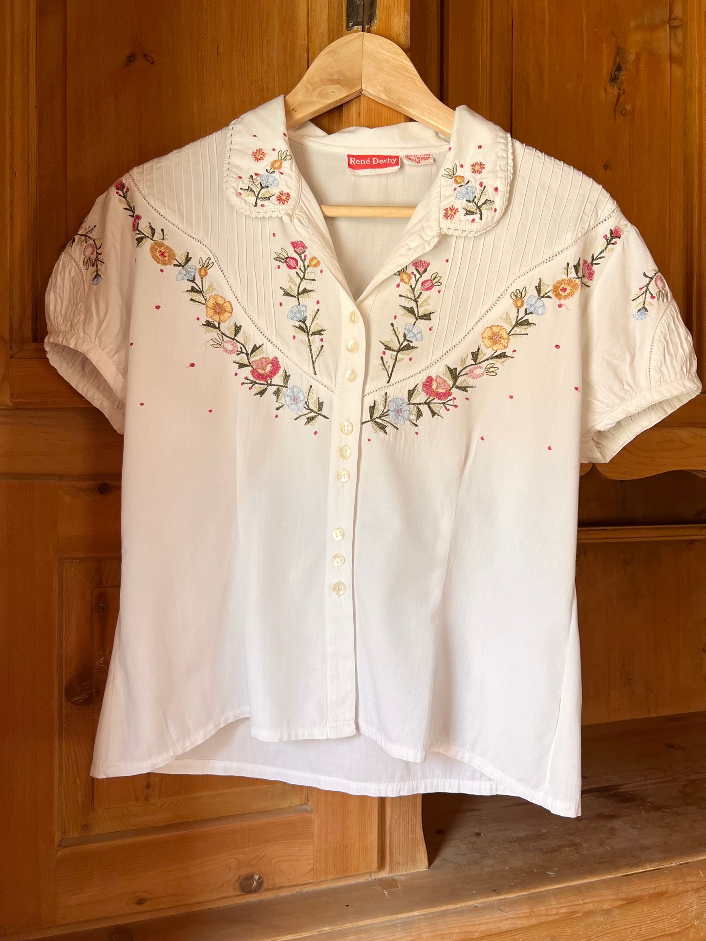 Embroidered Vintage Blouse